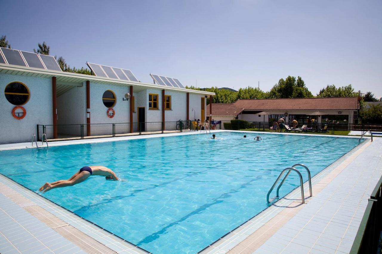 Camping Ezcaba Makirriain Экстерьер фото